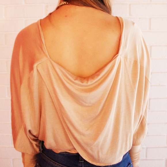 🌸Jo Blouse - Picture 2 of 3